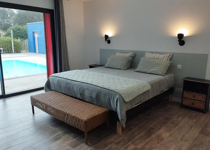 Les Naiades Pensión Dolus d'Oléron